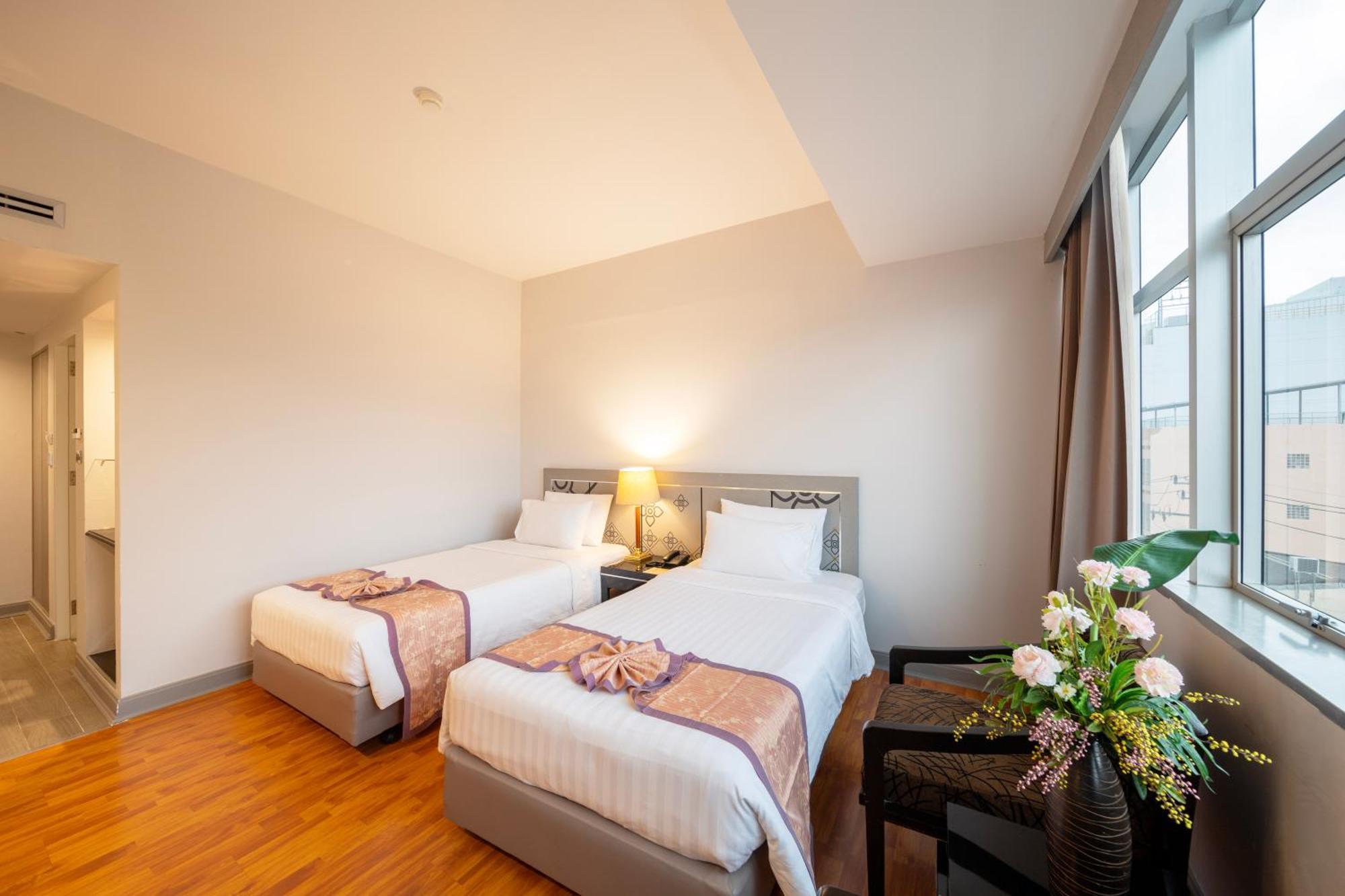 New Season Hotel Hat Yai Extérieur photo