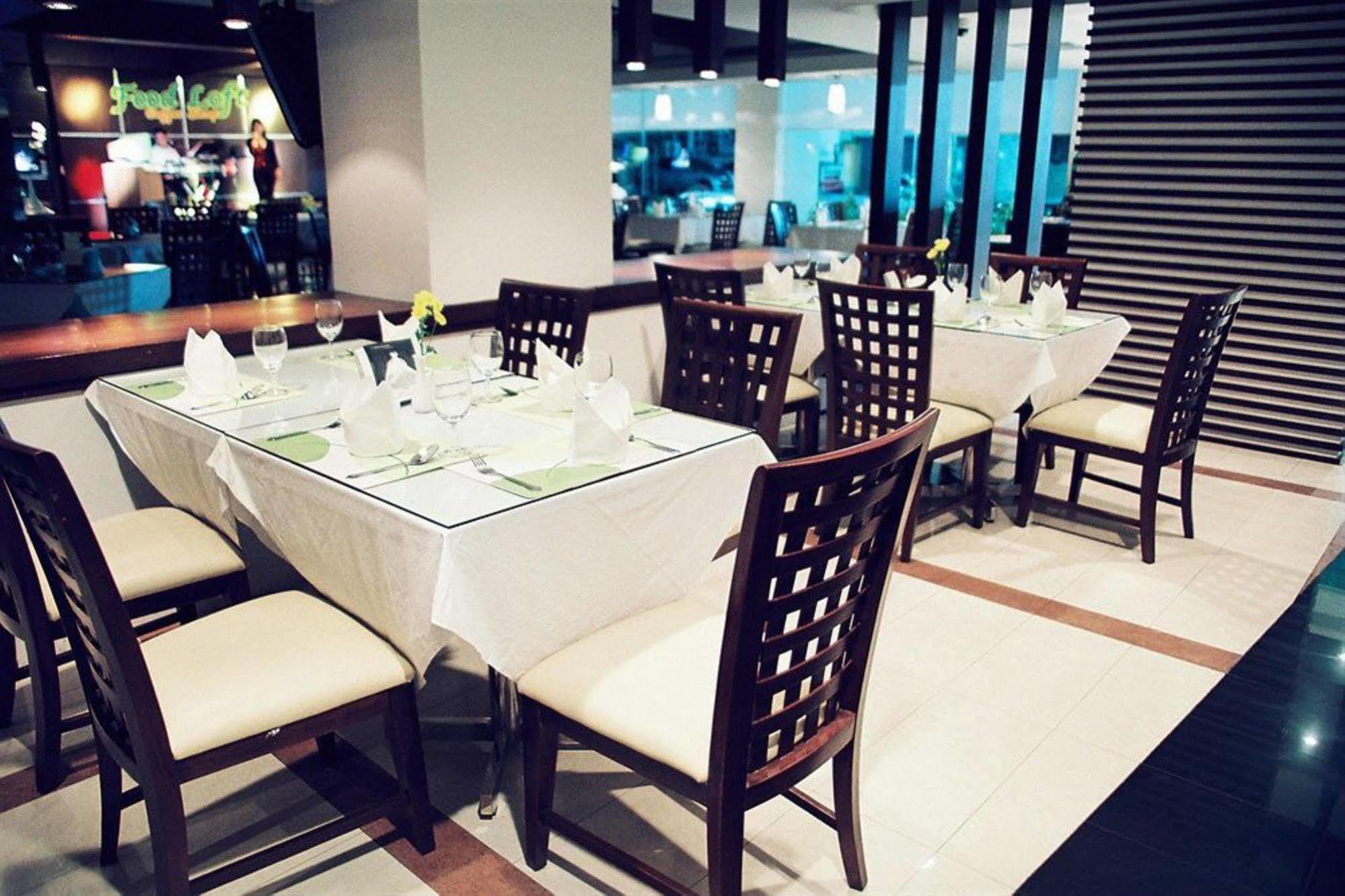 New Season Hotel Hat Yai Extérieur photo